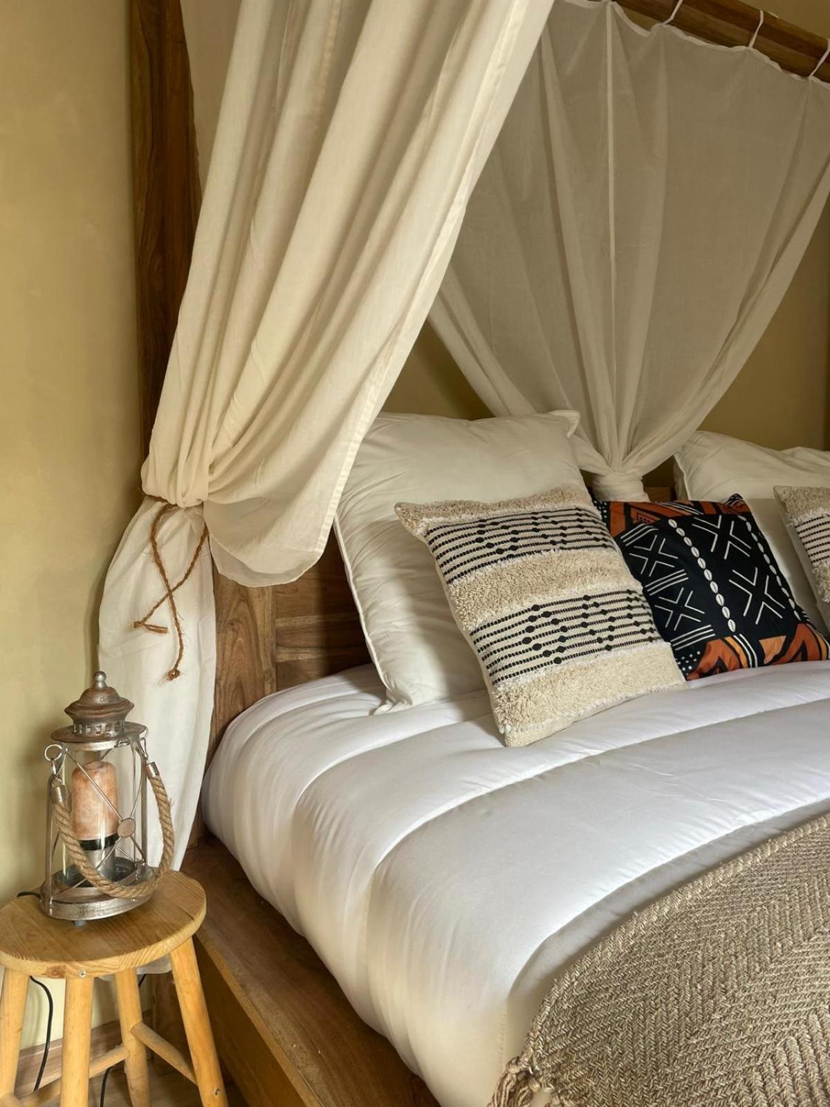 Serengeti Safari Room Sigean Exteriér fotografie