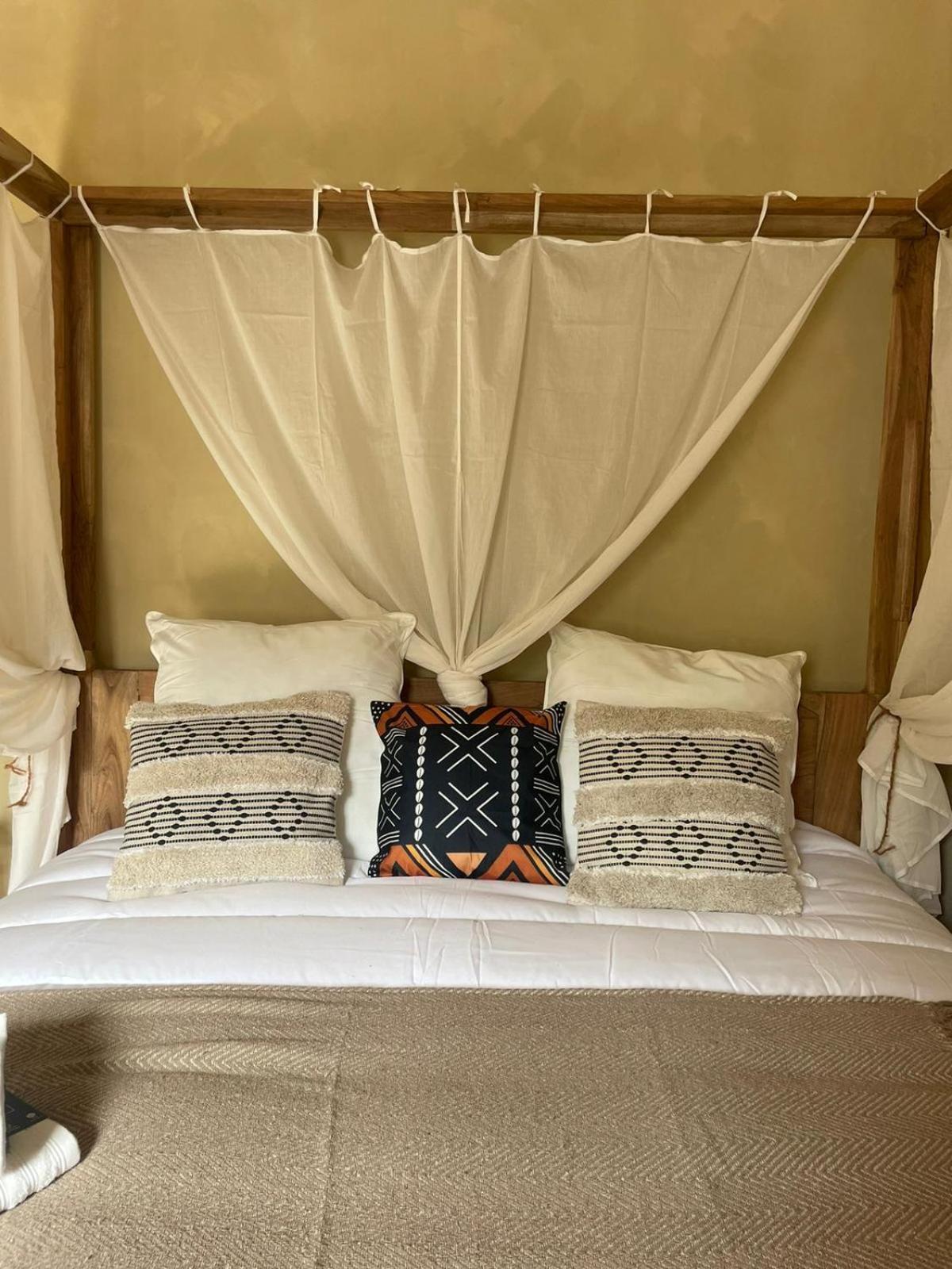 Serengeti Safari Room Sigean Exteriér fotografie
